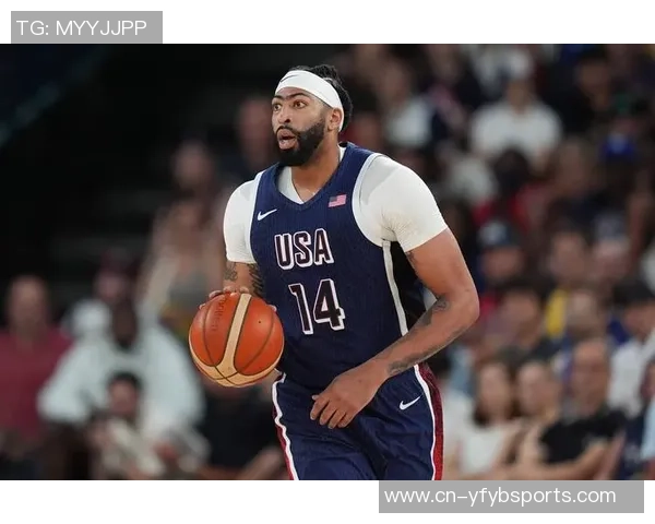 布克表现平平13投5中贡献21分8篮板6助攻罚球命中率高达818